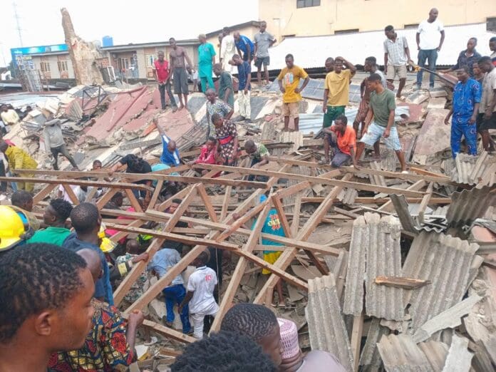 Scene of the mosque collapse. Photo credit: TVC News.