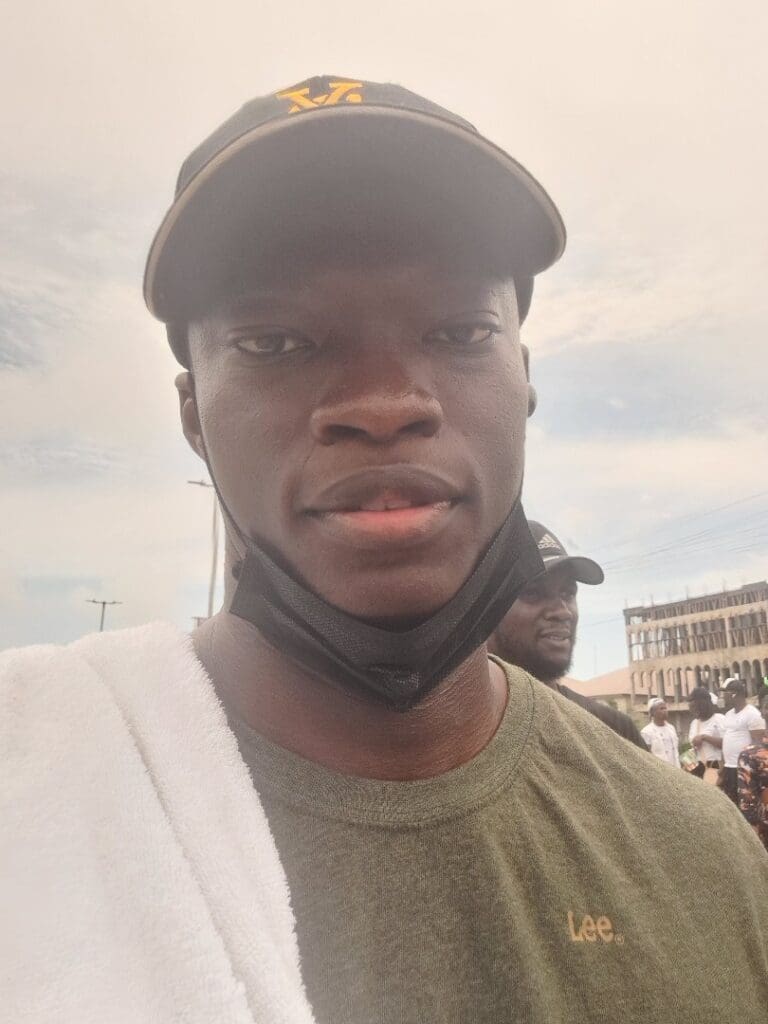 Femi Akingbade, a car dealer in Lagos State, Nigeria. Credit: Olatunde Marolan