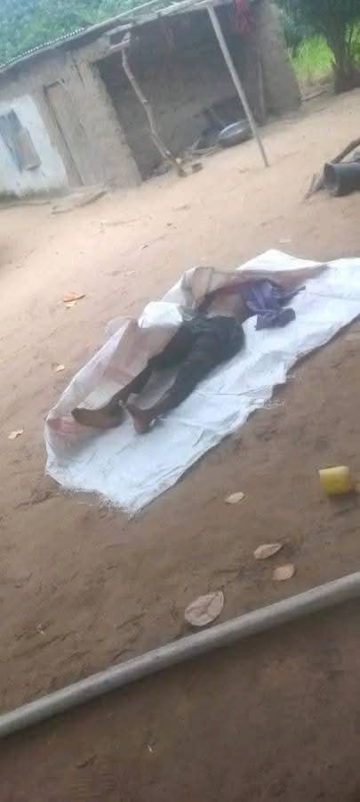 Pic 7: Body of late Gabriel Vandefan beheaded by Fulani Jihadists in his farm, one of his hands was cut off and carted away by the Jihadists  Credit: Jimin Geoffrey 