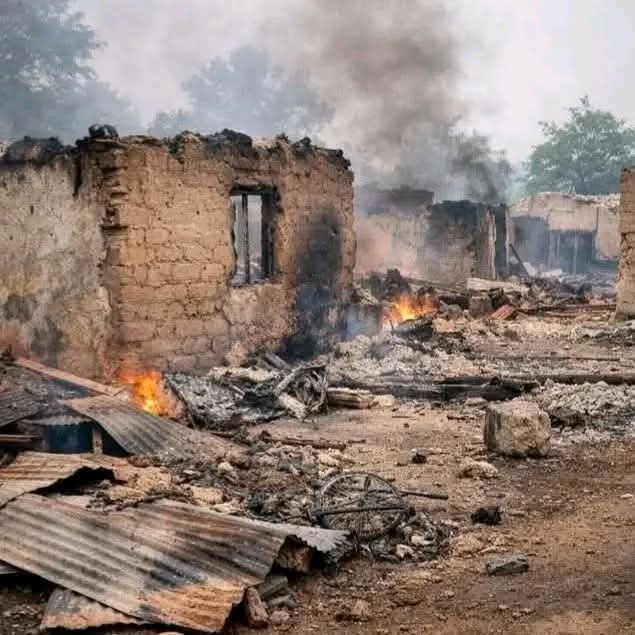 One of the burnt houses in Anwase Community 
Credit: Kwande Photos Archive 