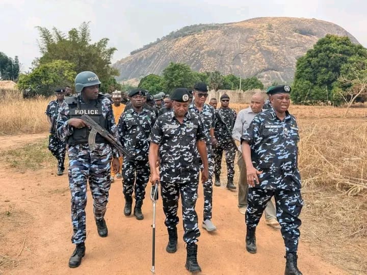 Southern Kaduna Christians mourn after Easter Sunday attack on ECWA church in Ariko leaves dozens abducted